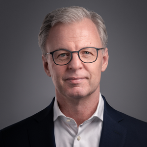 Lars Bondo Krogsgaard (Senior Advisor & Board Member)